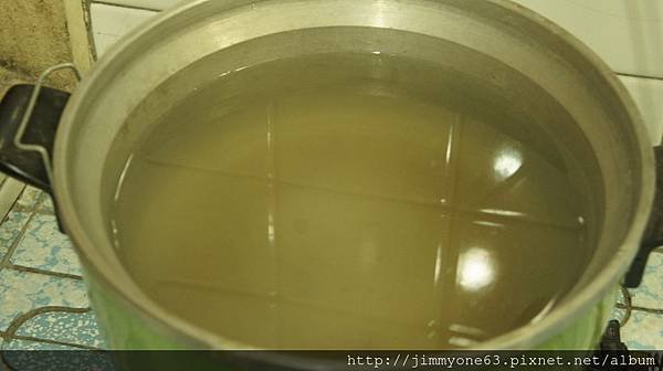 002水加到八分滿.jpg