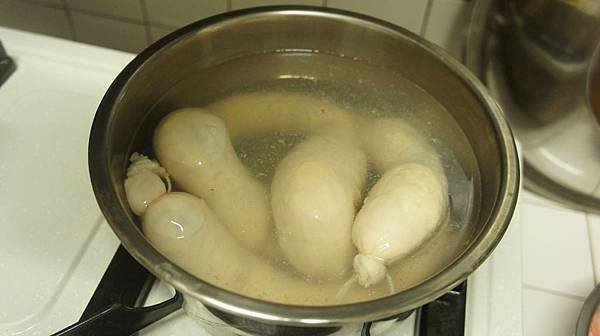 19冷水開始煮1小時.jpg