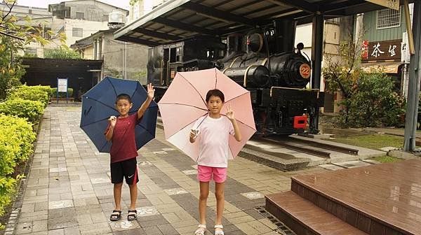 62車站裝飾火車投.jpg