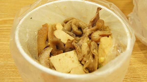 79步是很推薦的滷味.jpg