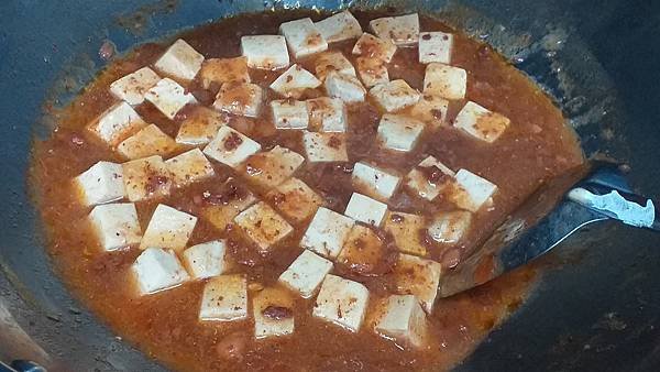 01略帶稀釋的麻婆豆腐.jpg