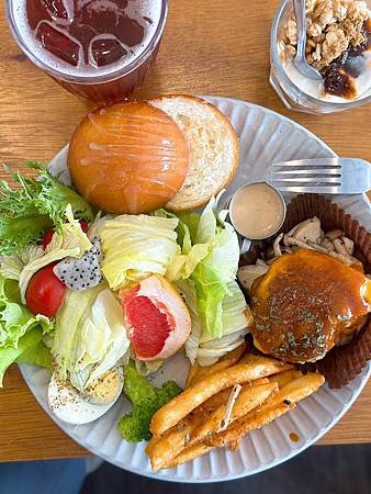 【嘉義】從牧場到餐桌：『養牛人家』的奢華義大利麵與自製優格
