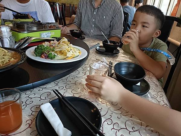 台中大安景點：五甲海產 大安也有新鮮海產 台中海線餐廳聚餐好