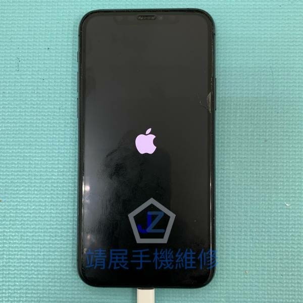 iPhone 11 Pro 卡白蘋果.jpg