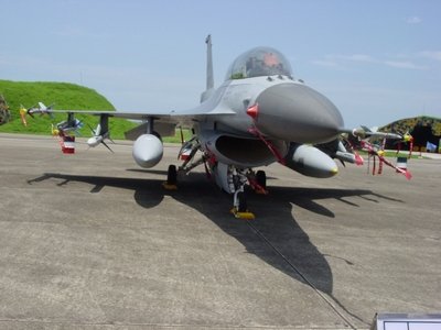 F-16 戰隼式戰鬥機 