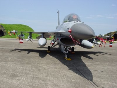 F-16 戰隼式戰鬥機 