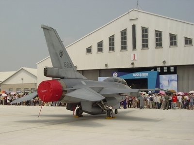 F-16 戰隼式戰鬥機 Fighting Falcon