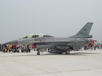 F-16 戰隼式戰鬥機  Fighting Falcon