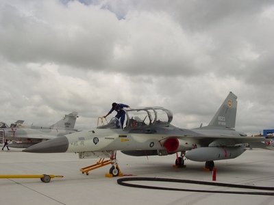 F-CK-1A/B 經國號戰鬥機  IDF