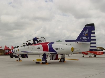 AT-3 自強號教練攻擊機 AIDC