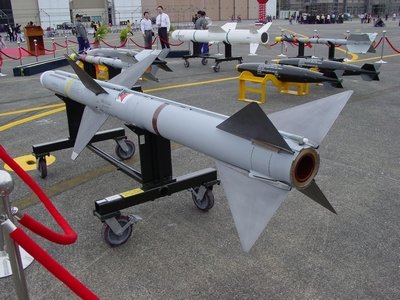 AIM-7M 麻雀中程空對空飛彈