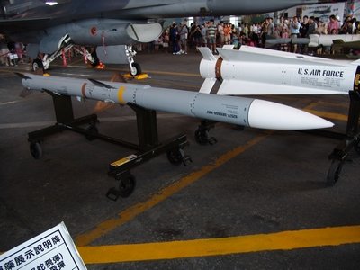 AIM-120C 先進中程空對空飛彈 AMRAAM