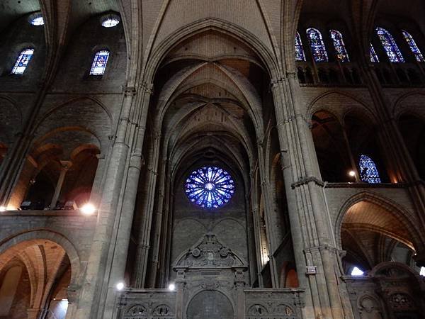 【法國%2F漢斯 Reims】Basilique Saint-Remi 聖雷米大教堂