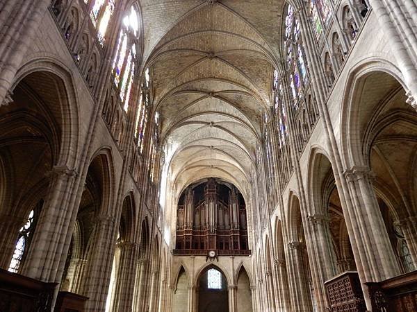 【法國】Basilique cathédrale de Saint-Denis 聖德尼大教堂