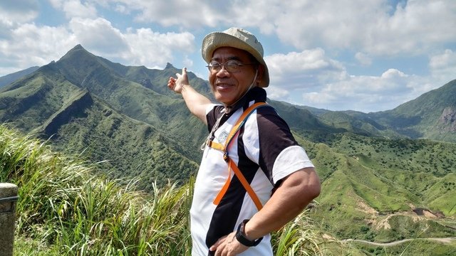 遙指茶壺山、半平山
