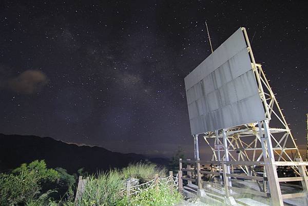 東卯山夜拍