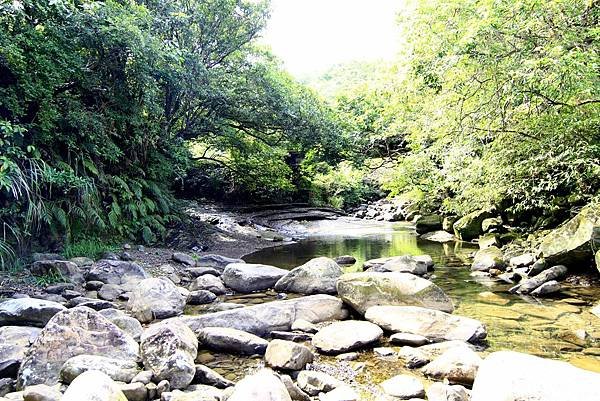 象鼻岩桃源谷一日趴趴走