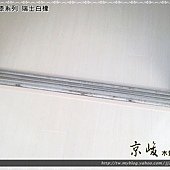 鋼琴面拍立扣-瑞士白橡-12071305小房-桃園市秀山路 超耐磨木地板強化木地板.jpg