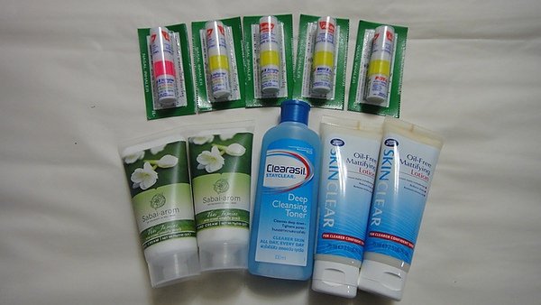 薄荷棒和BOOTS化妝品