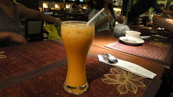 終於喝到泰式奶茶
