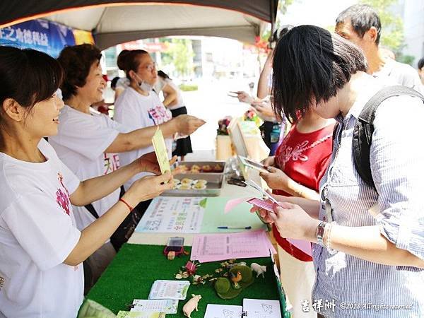 520浴佛浴心祈福慧感恩遊園會高雄大遠百浴佛感恩季活動20180521_4.jpg