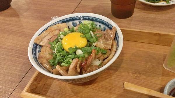 開丼 微風松高店