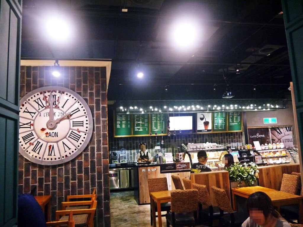 Caffe bene 台中大遠百店