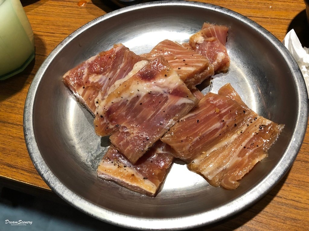 《肉倉》韓國烤肉吃到飽