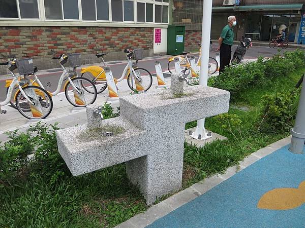 親子景點 ❤ 新北蘆洲兒五樓厝公園 ♪ 讓孩子盡情爬上爬下 