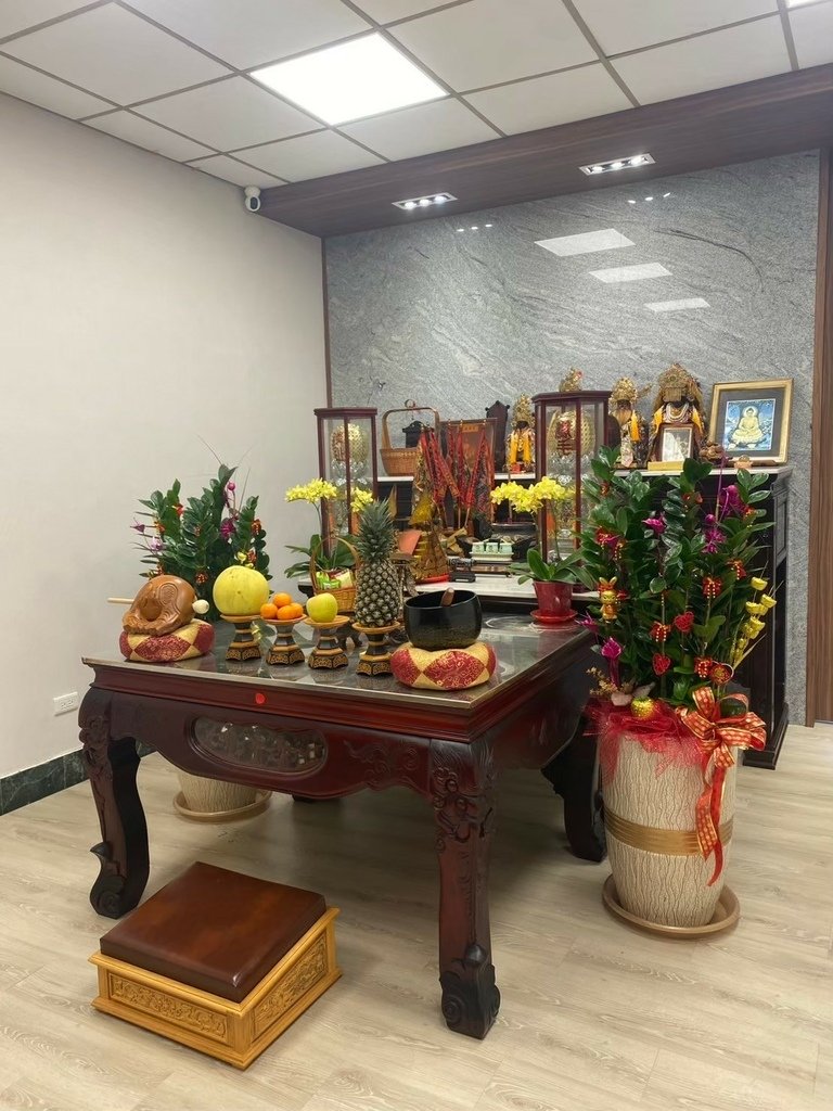 台南老屋局部翻新推薦│德恩室內設計│專業雙證照設計師│神明廳
