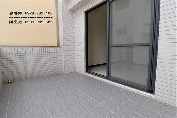 台中大里 立新學區 臨路電梯透店 (31)廖香婷0928232102歡迎鑑賞.JPG