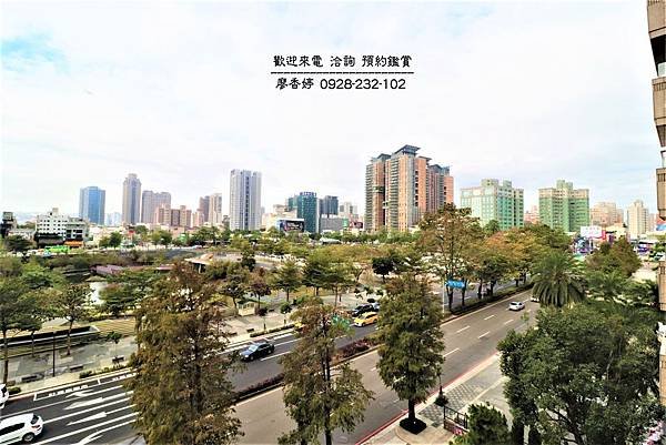 台中七期 興富發恆詠 超美景觀 超大空間 樹梢豪宅 (19)廖香婷0928232102歡迎鑑賞.JPG
