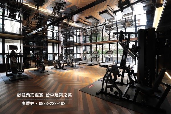台中七期豪宅31.(親家雲硯公設)廖香婷0928-232102.JPG
