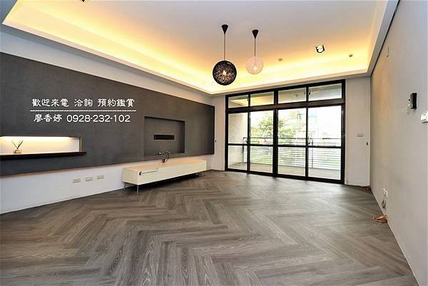 台中七期 海悅豪景 時尚四房 廖香婷0928232102歡迎預約鑑賞 0965520580 (1).JPG