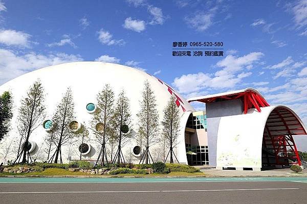 台中北屯區環境照片-台中洲際棒球文創園區(1).jpg