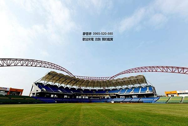 台中北屯區環境照片-臺中市洲際棒球場(1).jpg