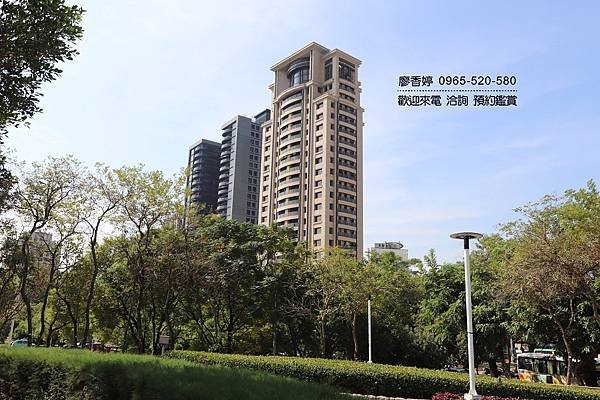 台中七期豪宅 沅林建設 名人硯 歡迎預約鑑賞 廖香婷0965520580(7).JPG