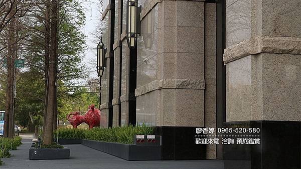 台中七期豪宅 沅林建設 名人硯 歡迎預約鑑賞 廖香婷0965520580(48).jpg