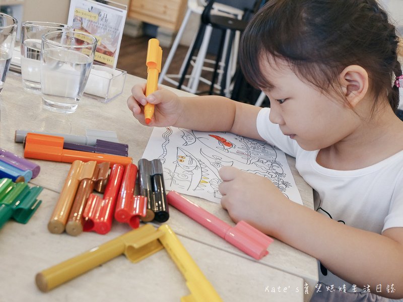 輝柏Faber-Castell  連接筆 創意文具展 兒童文具推薦 兒童畫筆 三角鉛筆推薦 無毒文具 無毒畫筆 無毒蠟筆 輝柏文具 輝柏連接筆 兒童彩色筆推薦 兒童鉛筆50.jpg