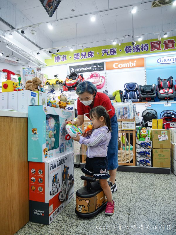 卡多摩嬰童館 嬰兒用品店推薦 三重嬰兒用品購買 便宜尿布哪裡買 新生兒用品挑選52.jpg
