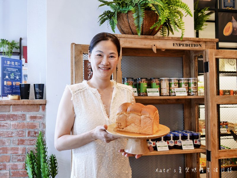 聯華製粉 哈肯舖 潔淨麵粉 淨生吐司 哈肯舖吐司 生吐司推薦 哈肯舖麵包好吃嗎1.jpg