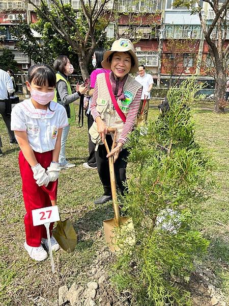 植樹活動