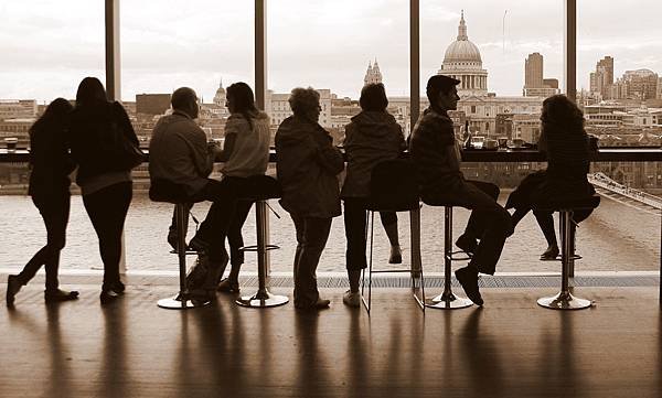 Cafe in Tate Museum.jpg