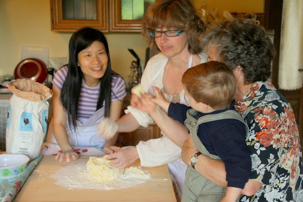 Making Pasta 3.jpg