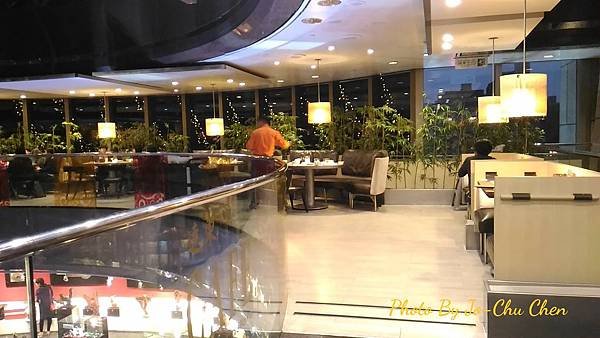 16-12-20-10-03-42-622_deco.jpg