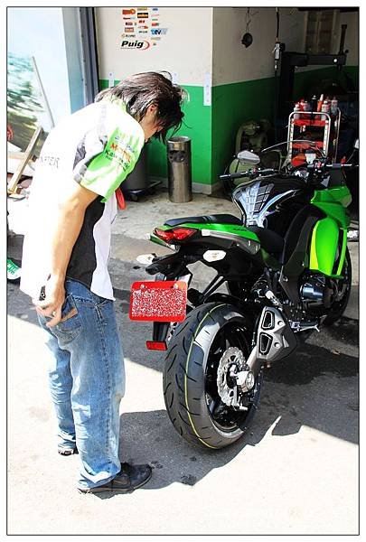 Joe爸有小3了耶~Ninja 1000(Z1000SX)