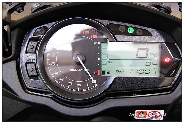 Joe爸有小3了耶~Ninja 1000(Z1000SX)