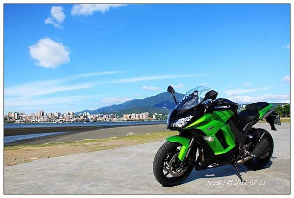 Joe爸有小3了耶~Ninja 1000(Z1000SX)