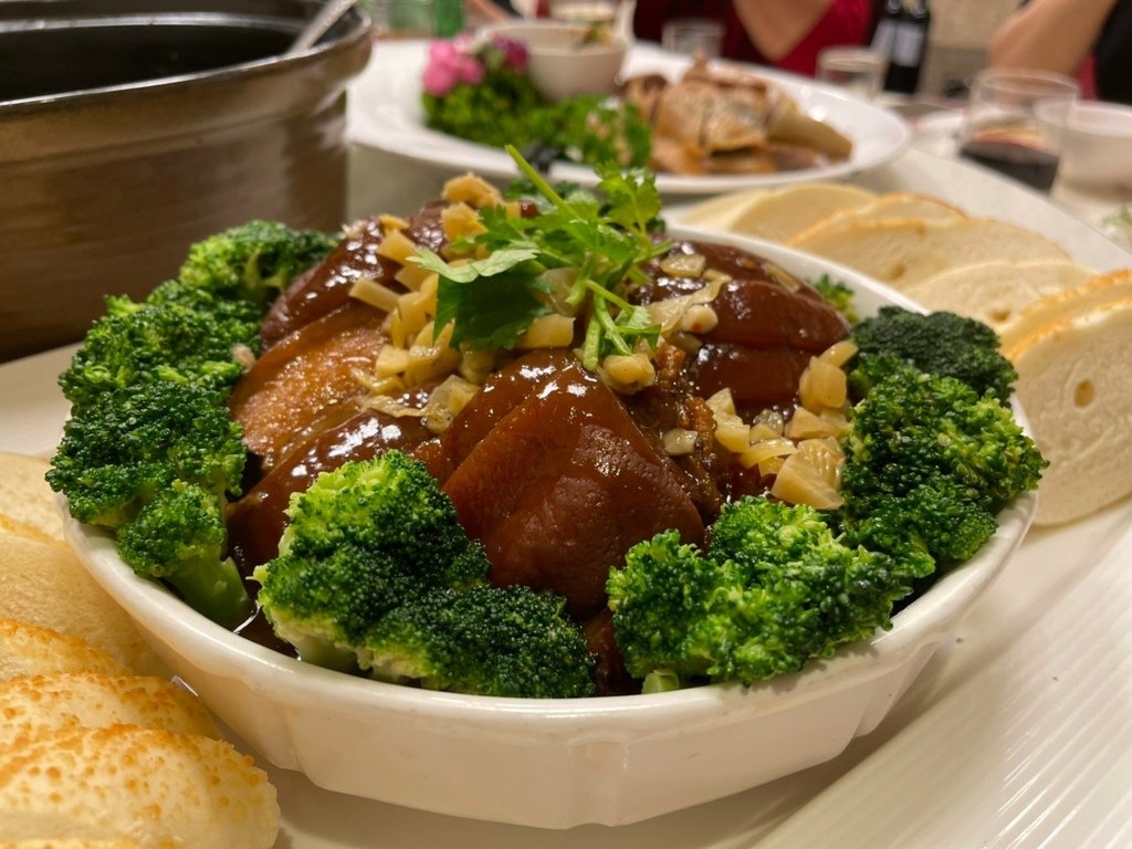 LINE_ALBUM_2022 0507 Cheny生日請吃飯_220508_26.jpg