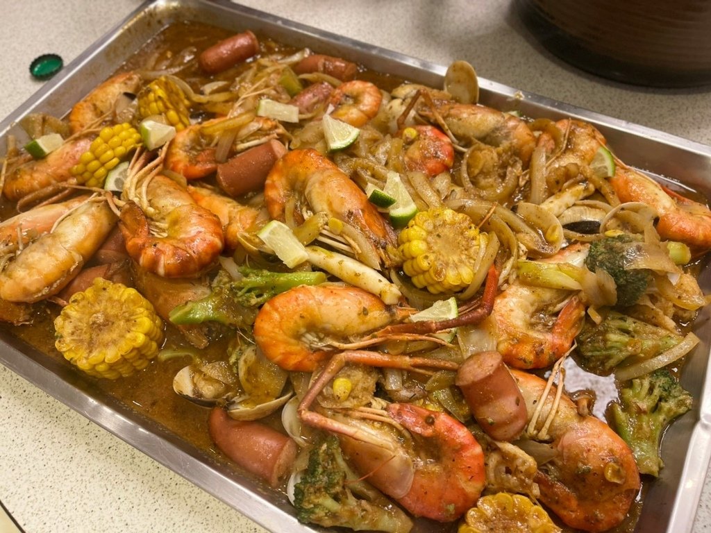 LINE_ALBUM_2022 0507 Cheny生日請吃飯_220508_33.jpg